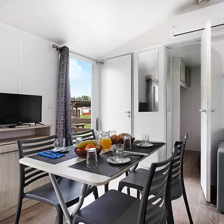 T2 I I- 15 Min From Nazare Pataias